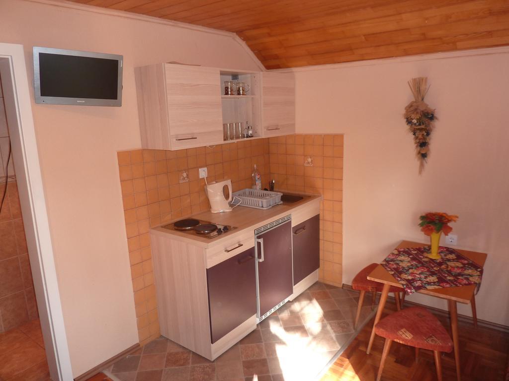 Vadasztanya Apartmanhazak Siófok Pokój zdjęcie