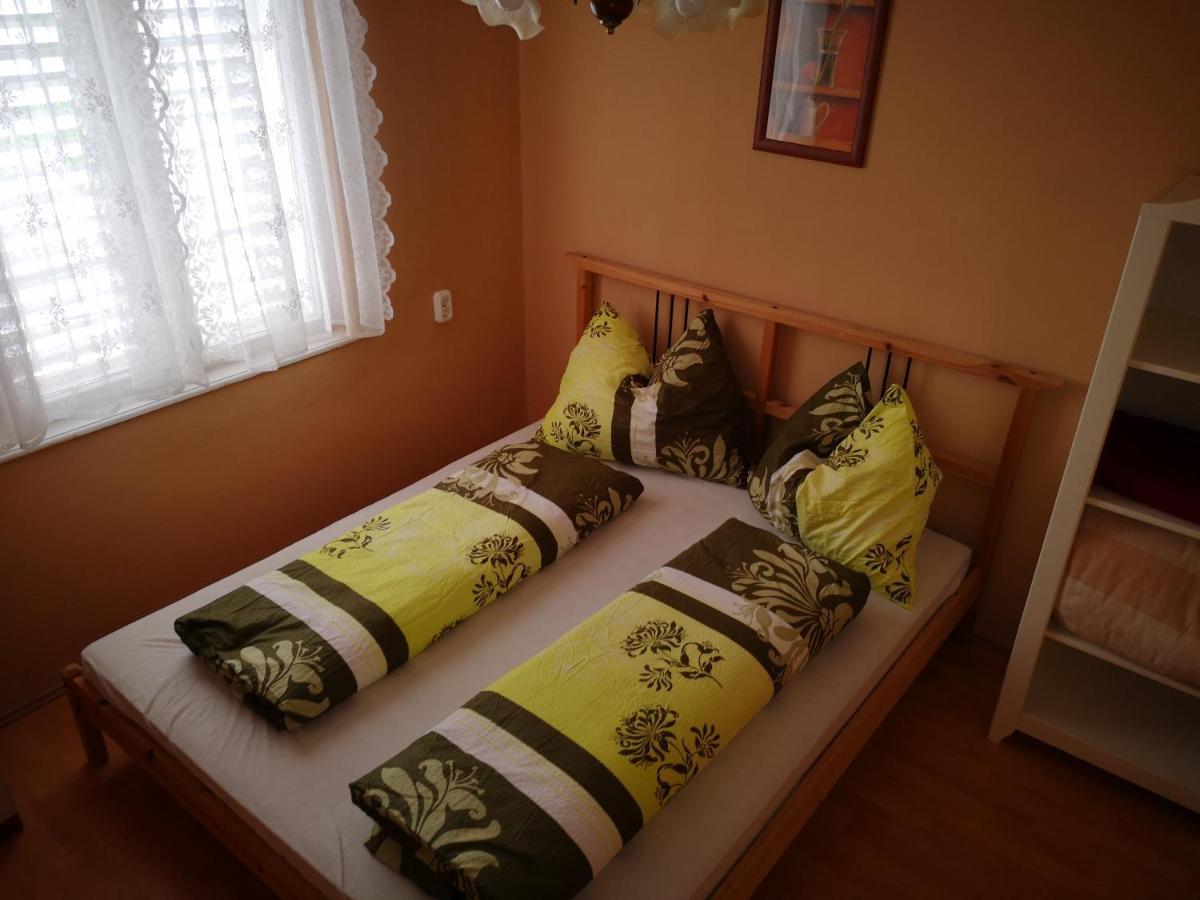 Vadasztanya Apartmanhazak Siófok Zewnętrze zdjęcie